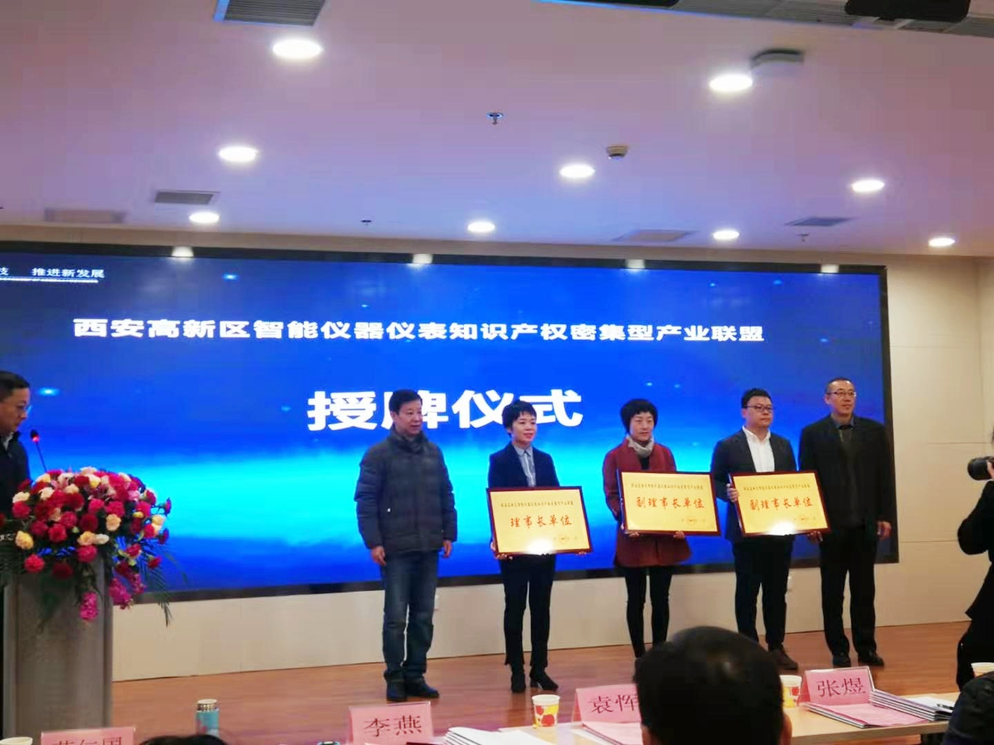 5de8793d2a2c2.jpg 5de8793d2a2c2.jpg